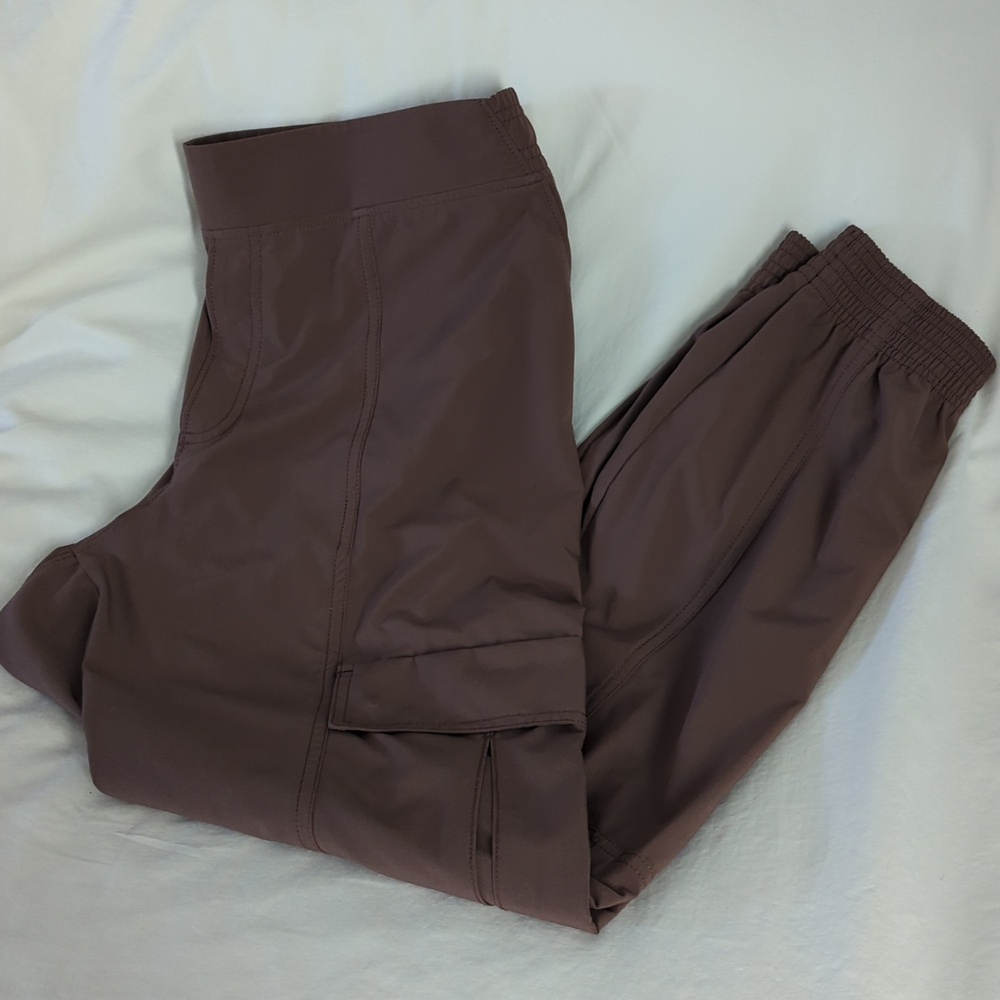 Athleta Chelsea Utility Cargo Jogger - Mineral Brown - Size 10
